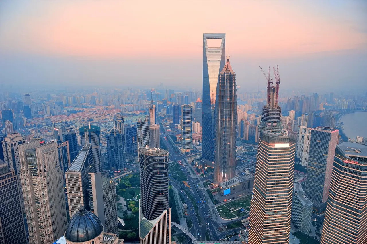 تجديد الرخصة التجارية في دبي أونلاين 2025